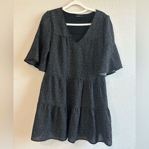 Very J polka dot pattern Flowy Mini Dress Woman Size Small